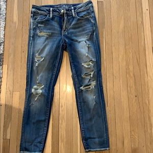 American Eagle Capris!